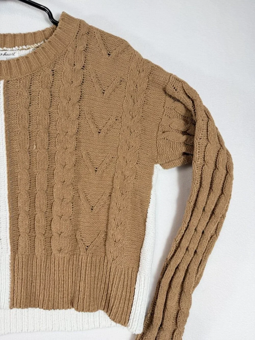Derek Heart Women’s Small Brown Ivory Colorblock Cable Knit Cropped Sweater - Picture 6 of 15